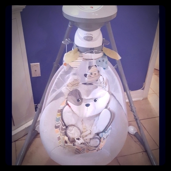 Baby Gear Other - Baby swing